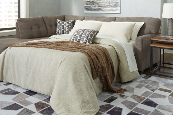 Mahoney Sectional Sofa - Image 4