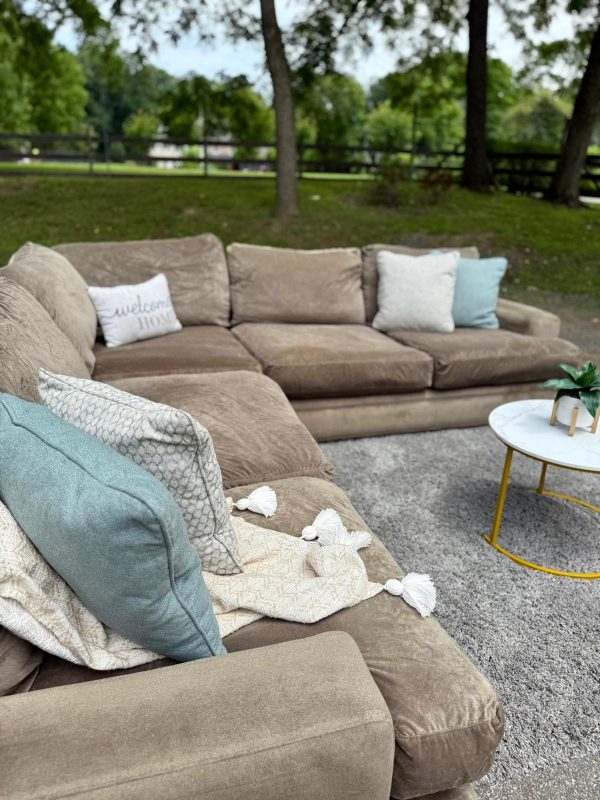 Cindy Crawford Sectional Couch - Image 4