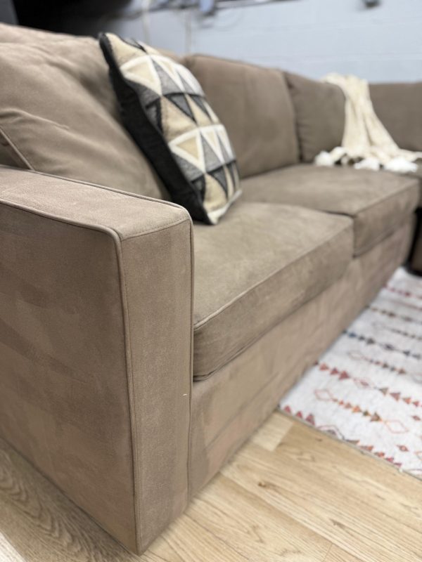 Room & Board Sectional w/ Queen Pullout Sleeper - Image 8