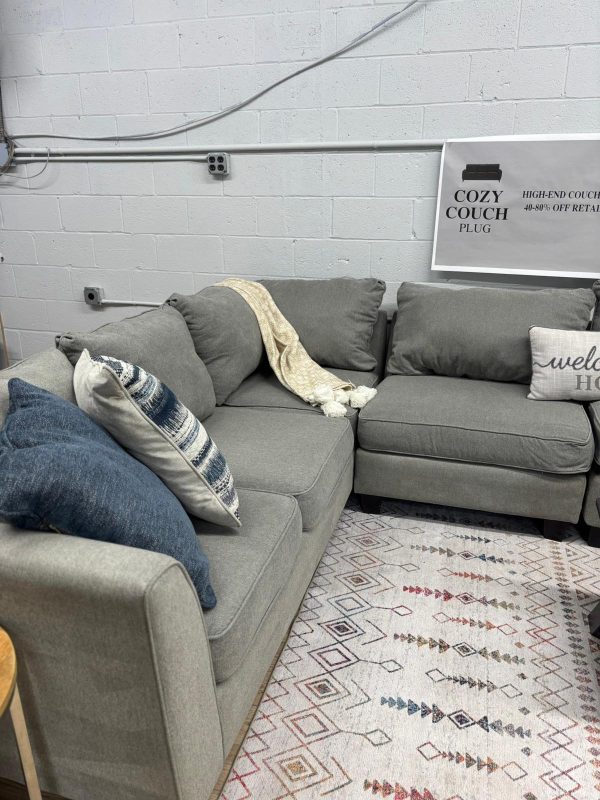 Raymour & Flanigan Daine 3-Piece Sectional Sofa - Image 5