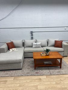 Huppé Chelsea 2-Piece Sectional Sofa