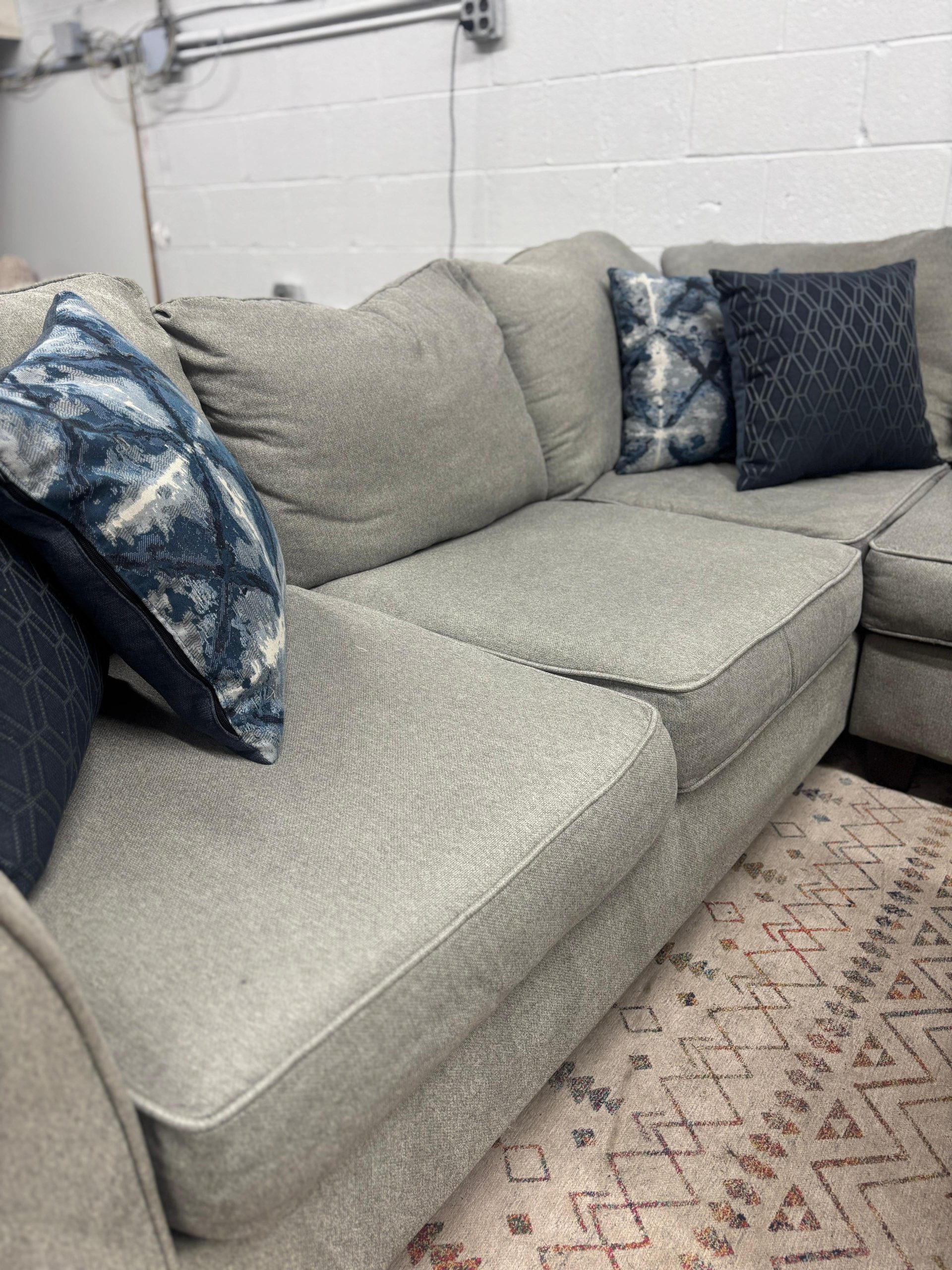 Raymour & Flanigan 3-Piece Sectional Couch - Image 7