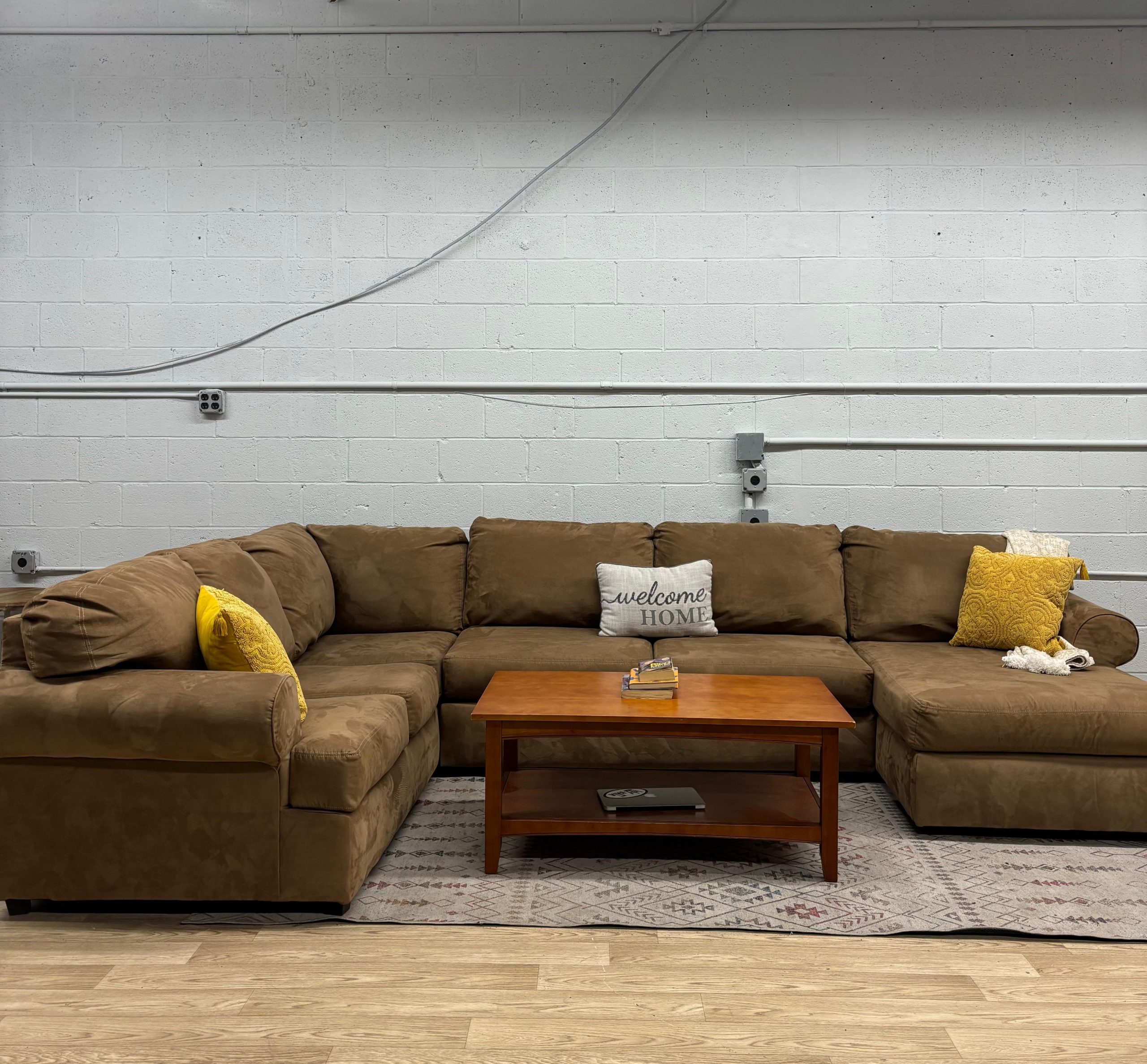 Ashley Furniture 3-Piece Chaise Sectional