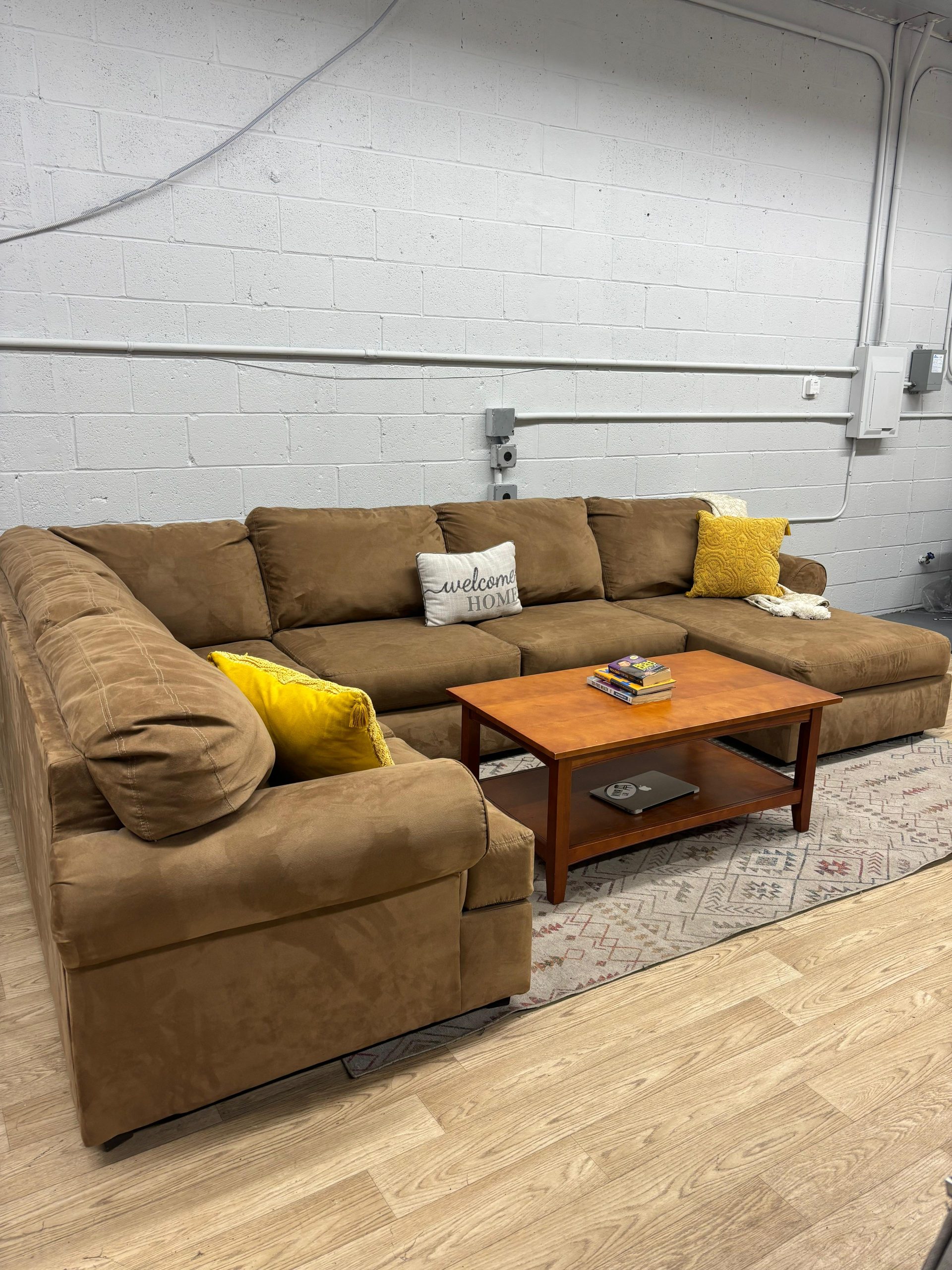 Ashley Furniture 3-Piece Chaise Sectional - Image 5