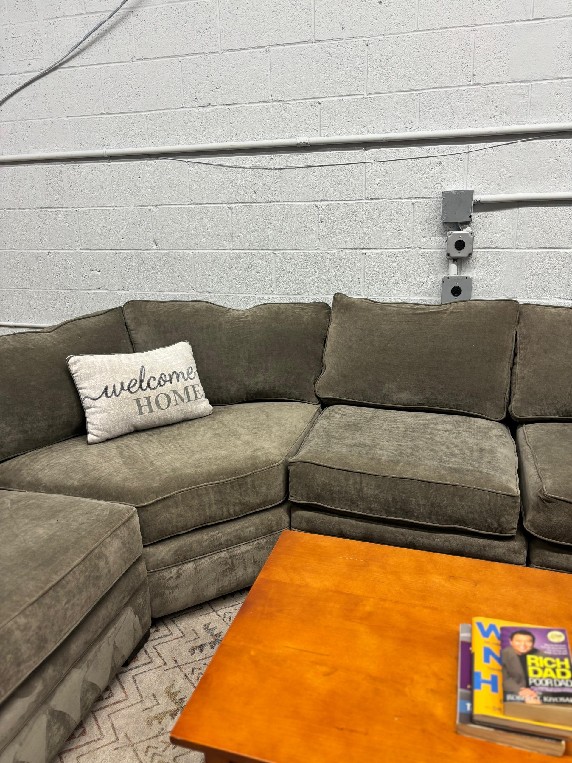 Raymour & Flanigan Artemis 4-Piece Wedge Sectional Sofa - Image 5