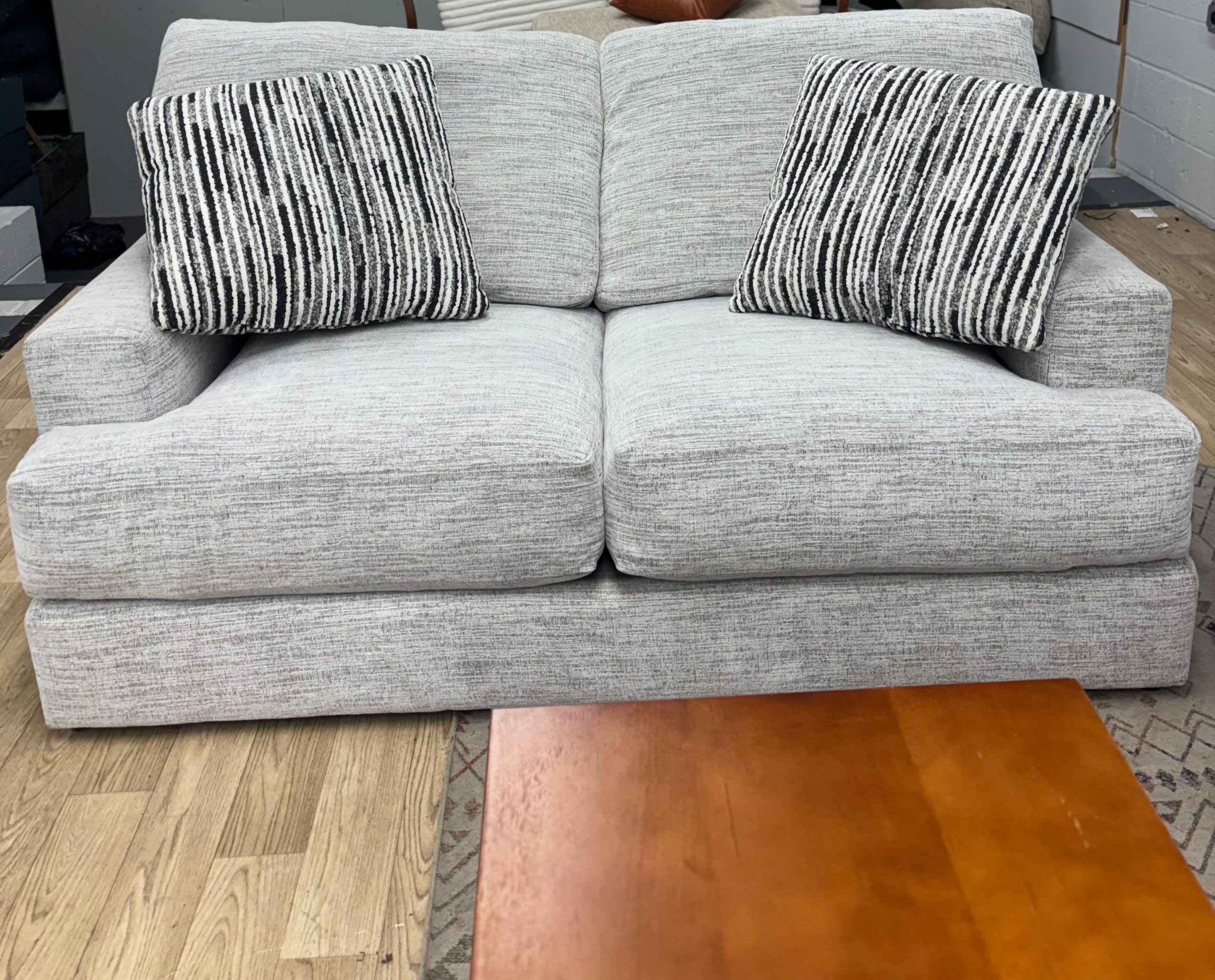 Glacier White Sofa & Loveseat Set - Image 4
